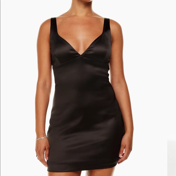 Ten By Babaton satin v neck mini dress black, size 0 - Picture 1 of 14